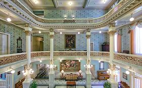 Menger Hotel